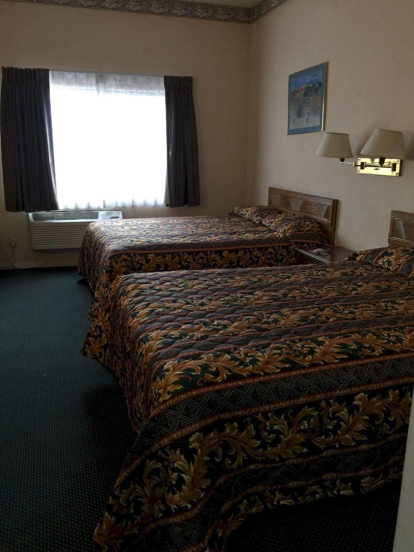 אונטריו Mountain Inn מראה חיצוני תמונה